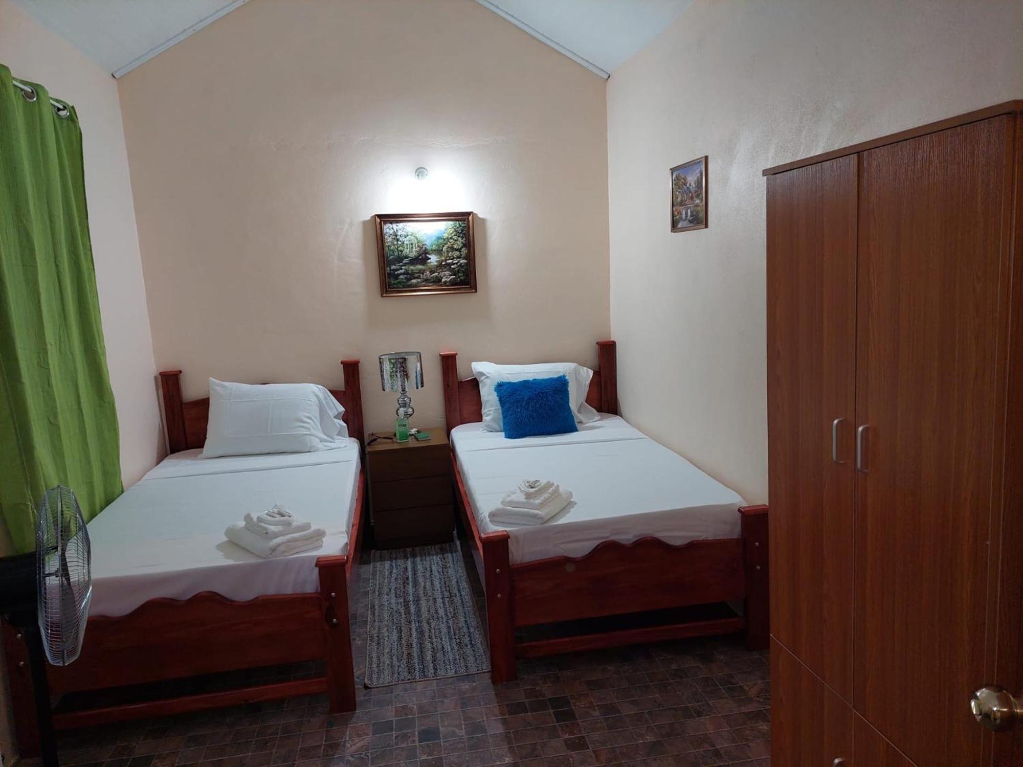 Salz Cozy Inn Roseau Extérieur photo